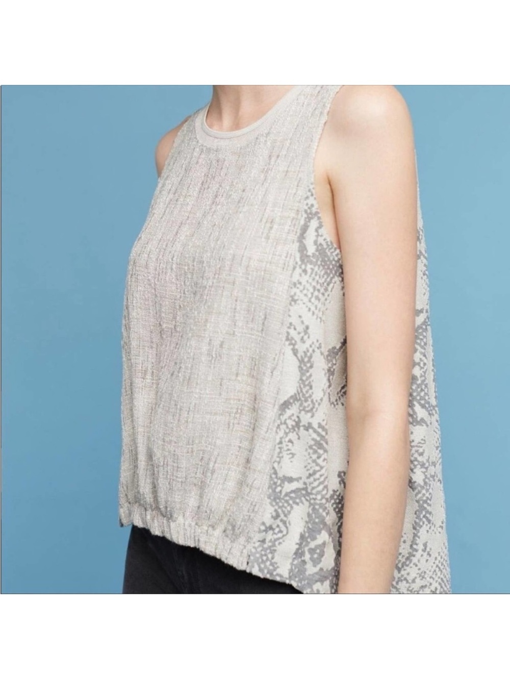 Light Cream Textured Sleeveless Tank Top with Patterned Sides